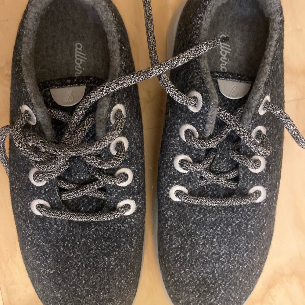 All birds NWOT size 8